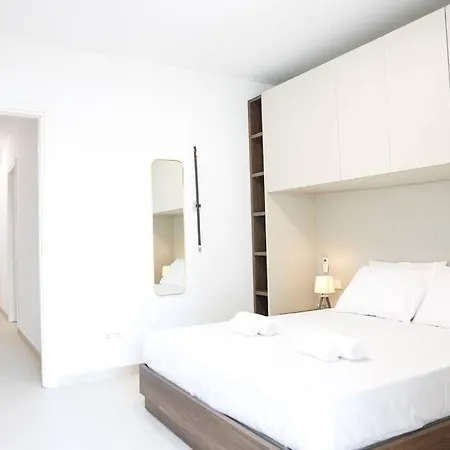 2br With Balcony & Sea Views By 360 Estates Apartman *