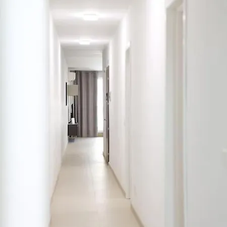 Apartman 2br With Balcony & Sea Views By 360 Estates